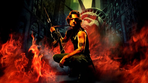 "Siempre se agradecen personajes en el límite como el del paria Plissken, cowboy de moral inexpugnable. Magníficamente interpretado por Kurt Russel, el desconfiado Plissken parece no querer trato ni con su asistente de rodaje."