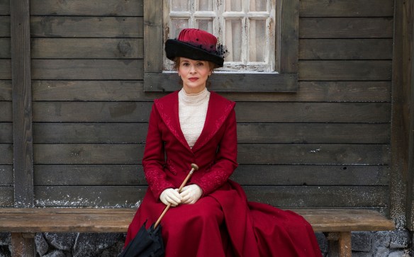 Juliette Binoche como Josephine Peary en un fotograma de "Nadie quiere la noche" / LEANDRO BETANCOR