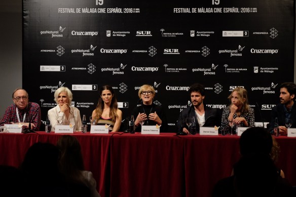 Rueda de prensa del equipo de "Acantilado" en el 19 festival de Málaga. / PIPO FERNÁNDEZ